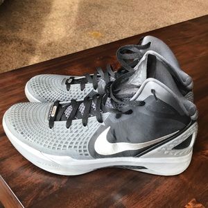 Men’s size 12 Nike Hyperdunks